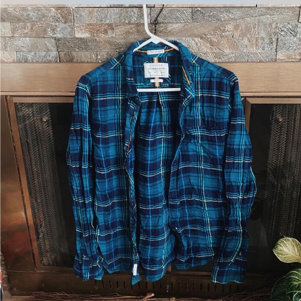 Denim & Flower Blue Casual Button Down Shirt